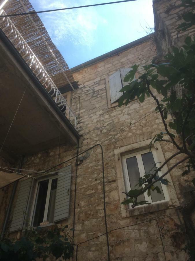 Hvar Piazza Apartment Hvar Town Eksteriør billede
